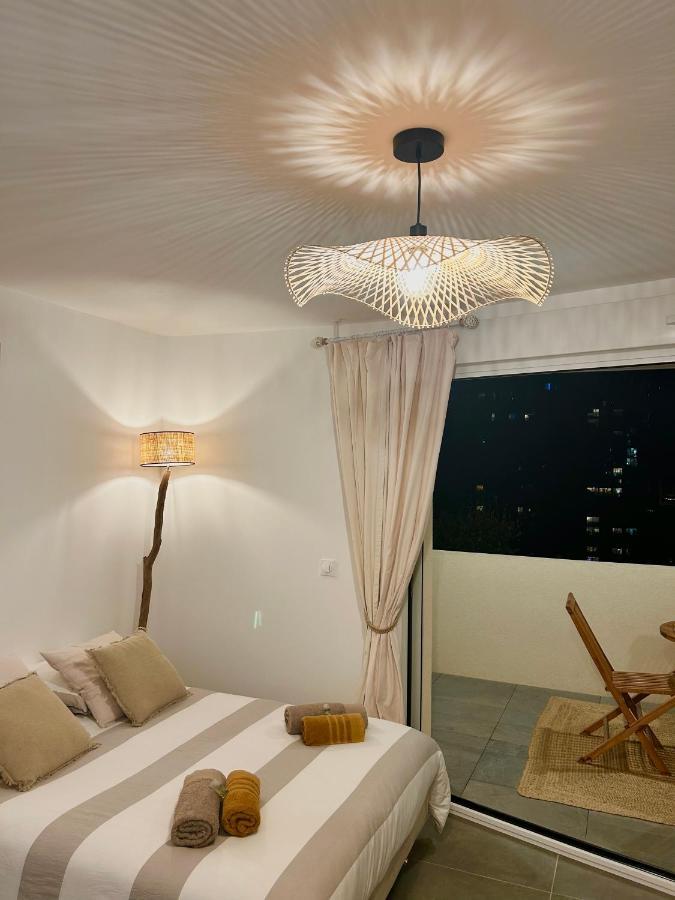 Luxueux Studio Neuf - Frontiere Monaco - Piscine - Parking Prive Exterior photo